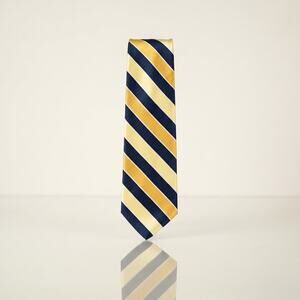 Roundtree & Yorke Collegiate Silk Tie – Navy & Gold Repp Stripe – Preppy Style